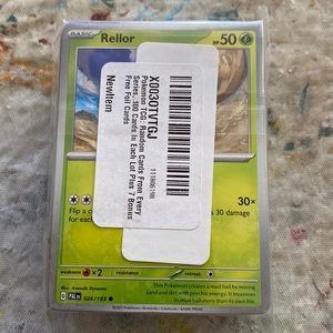 100 Random Pokémon Cards plus 7 Bonus Free Foil Cards